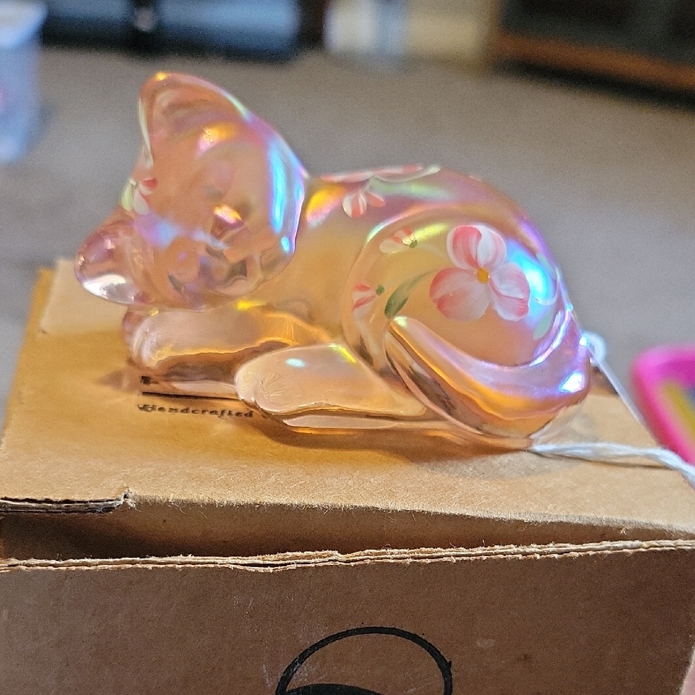 FENTON Iridescent Pink Glass Cat Figurine with Floral Design